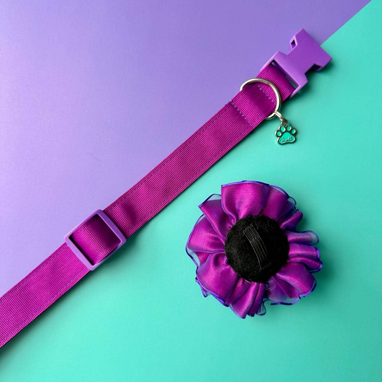 Collar para perros con flor tul morado