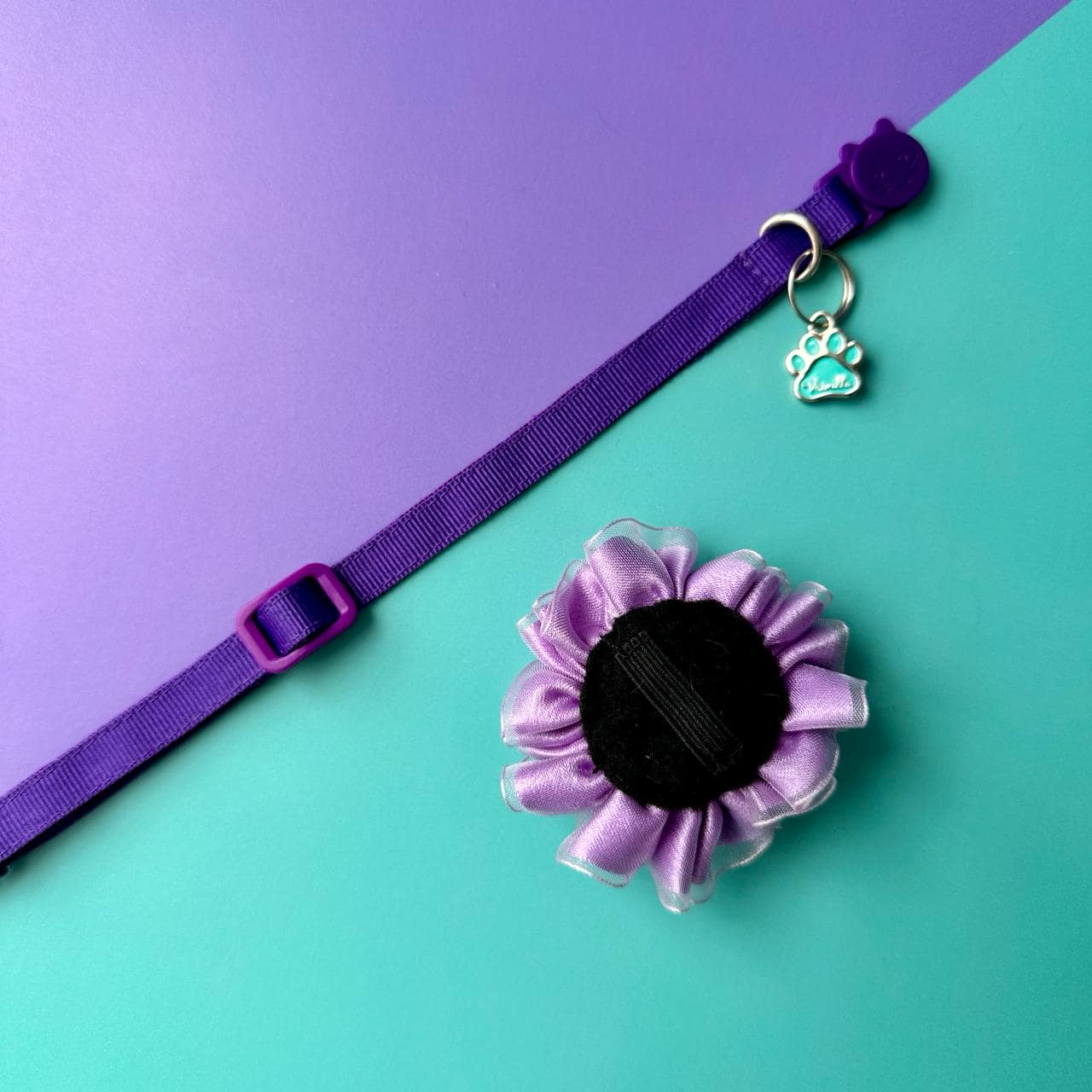 Collar para gatos Morado con flor tul lila