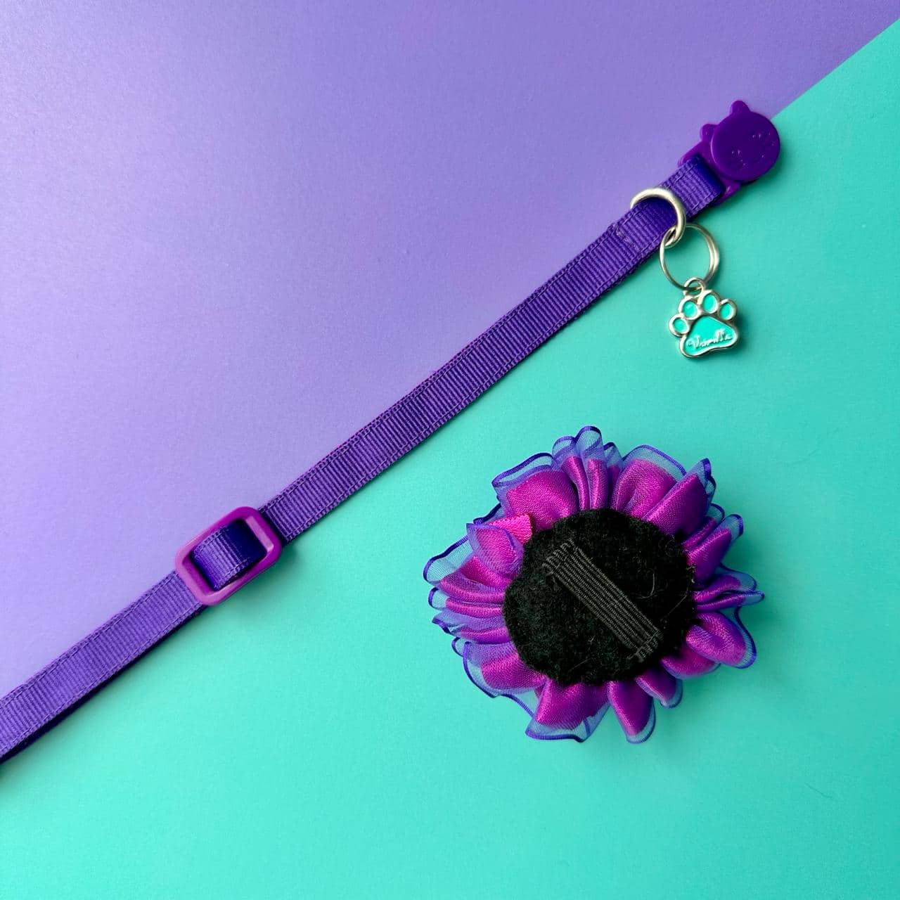 Collar para gatos Morado con flor tul morada